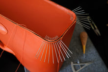 Load image into Gallery viewer, Tote Bag made in Monaco by Nicolas Grinda from Atelier Grinda luxury leather craft product produit de luxe fait à la main par un artisan sur mesure avec choix des cuirs et des couleurs